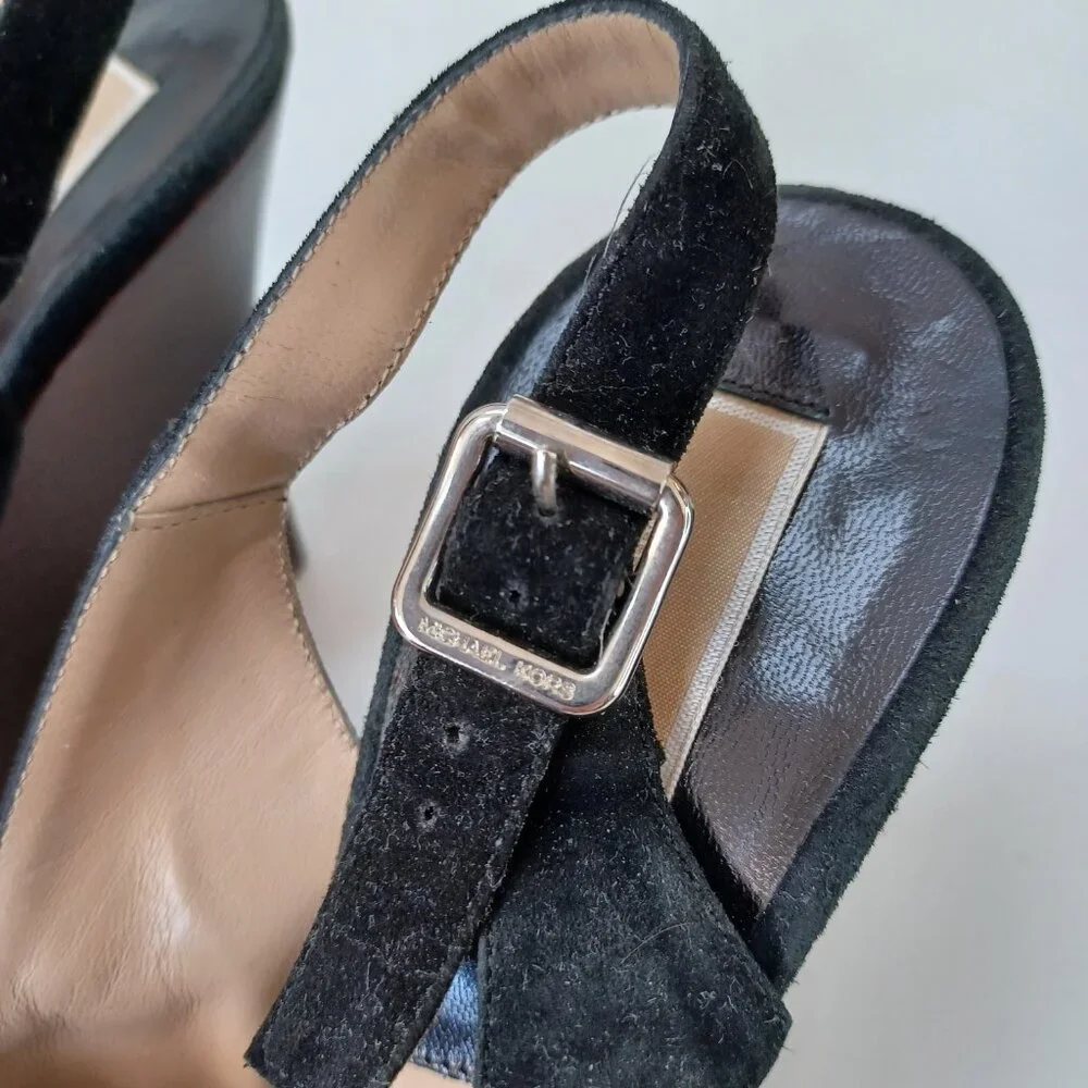 Michael Kors Black Suede Wedge Womens US 7.5 M Heels Retro Look Made‎ In Italy